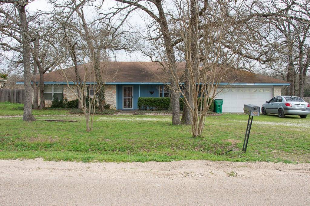 172 Oak Park One, Rockdale, TX 76567