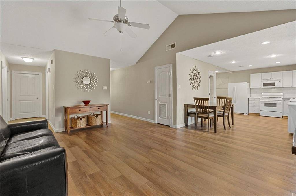 1401 Wayne DR, Round Rock, TX 78664