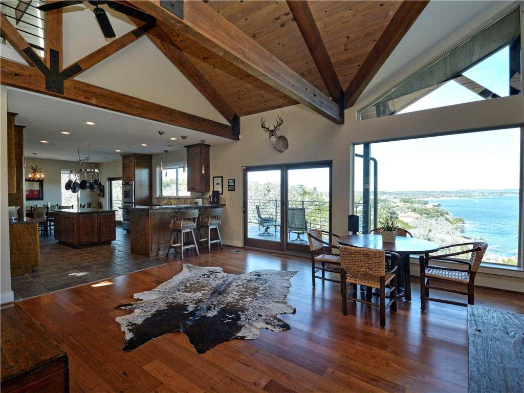 611 Coventry RD, Spicewood, TX 78669