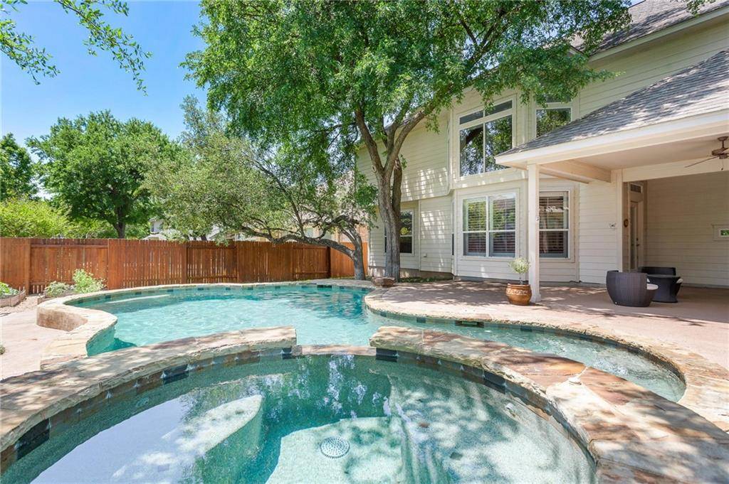 1102 Lynsenko DR, Cedar Park, TX 78613