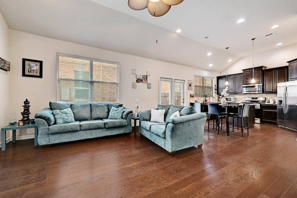 1401 Little Elm TRL #127, Cedar Park, TX 78613