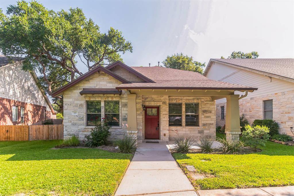 215 Village Park DR, Georgetown, TX 78633