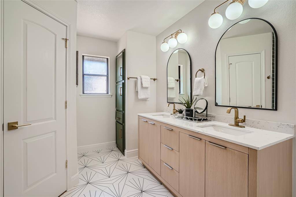 4300 Casa Blanca DR, Georgetown, TX 78628
