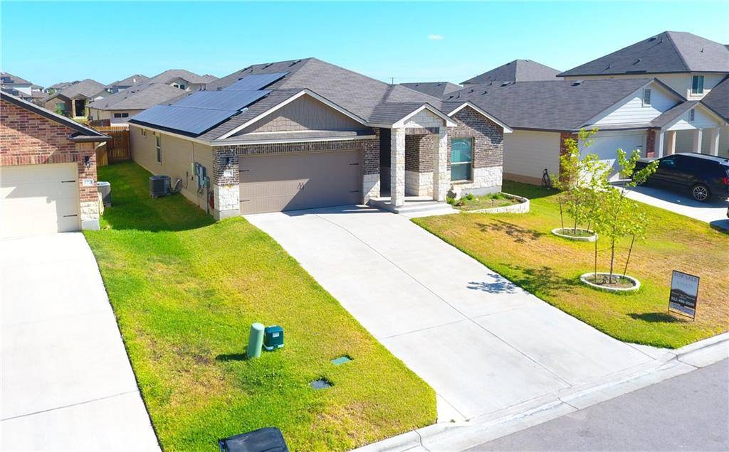 116 Green Jay DR, Jarrell, TX 76537