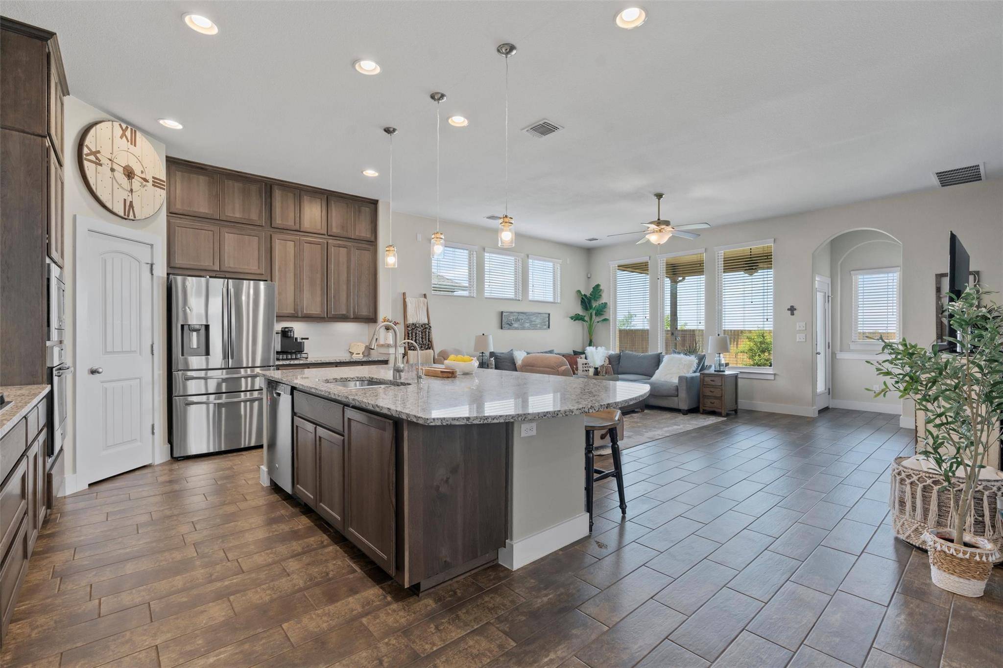 808 Breezygrass WAY, Georgetown, TX 78626