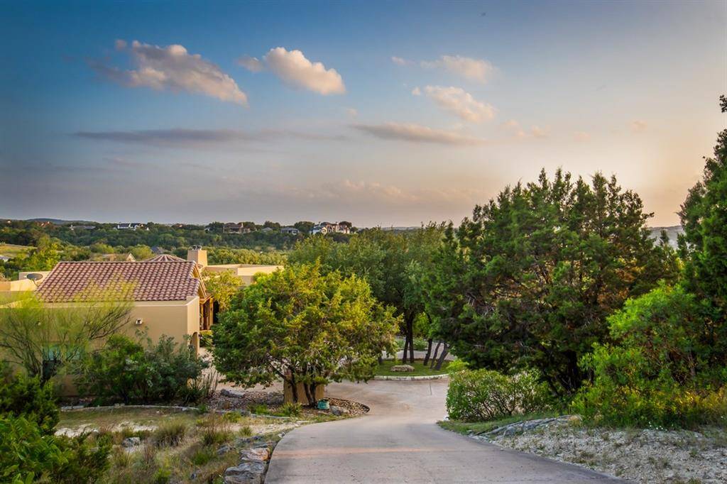 4188 Bee Creek RD, Spicewood, TX 78669