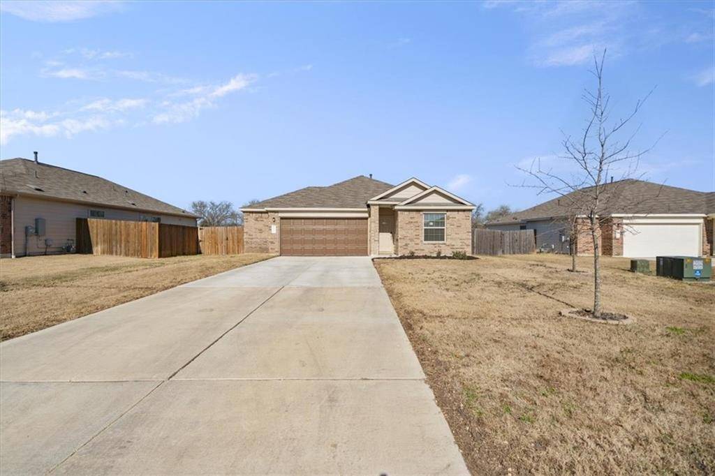 112 Jackson Blue LN, Kyle, TX 78640
