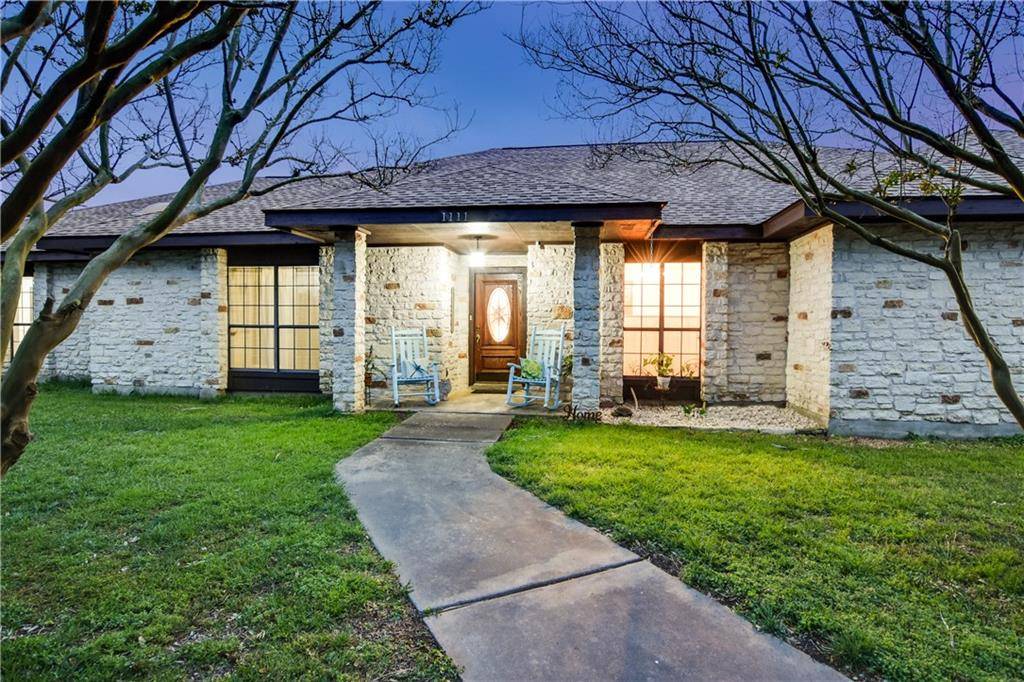 1111 Red Oak RD, Buda, TX 78610