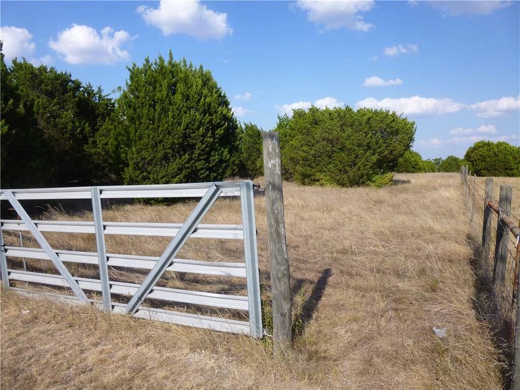 1531A Red Bud LN, Round Rock, TX 78664