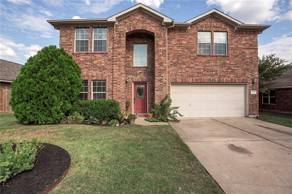 122 Castle DR, Hutto, TX 78634
