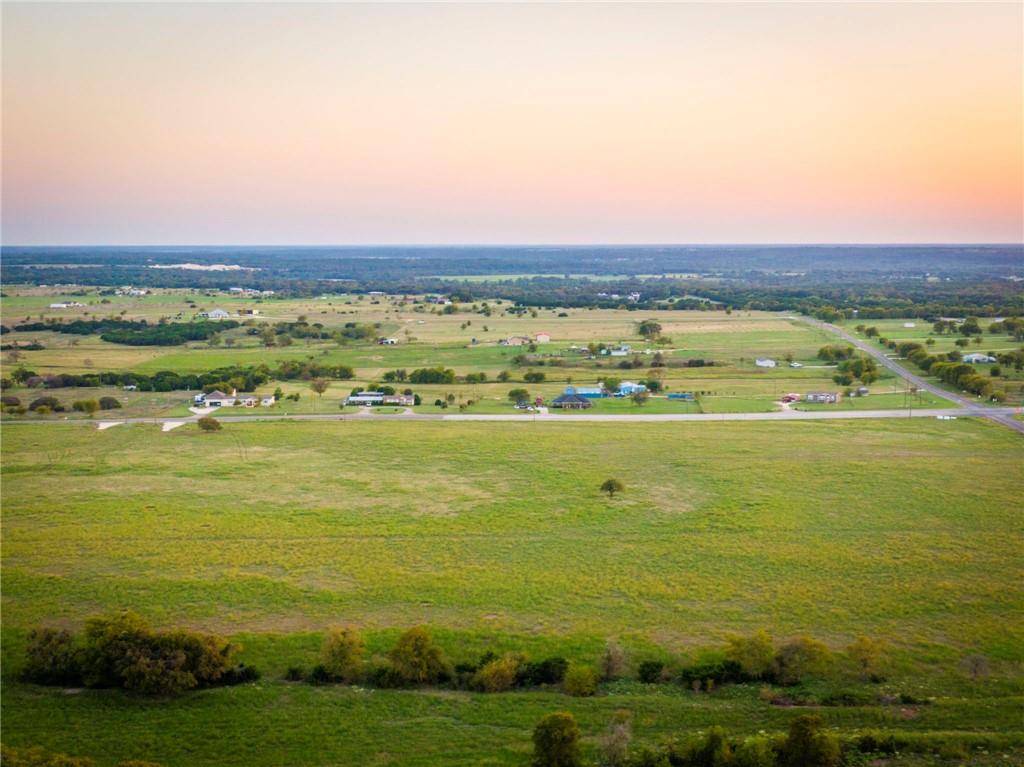 6805 Mother Neff PKWY, Mcgregor, TX 76557
