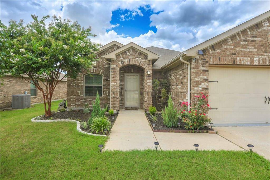 107 Colthorpe LN, Hutto, TX 78634