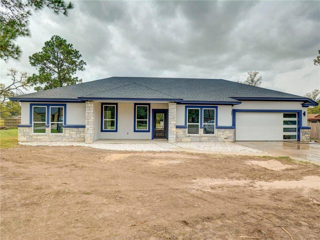 125 Kani LN, Bastrop, TX 78602