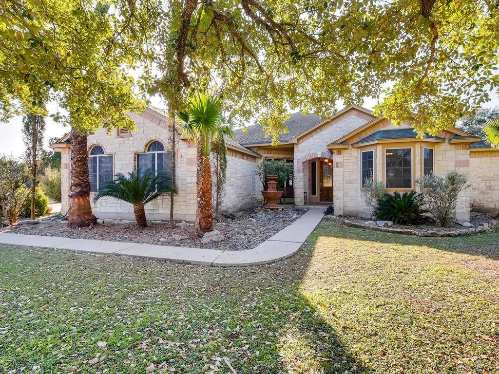 338 Richards DR, Buda, TX 78610