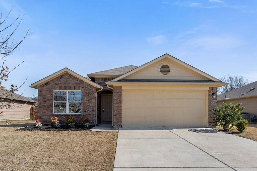 607 Luna Vista DR, Hutto, TX 78634