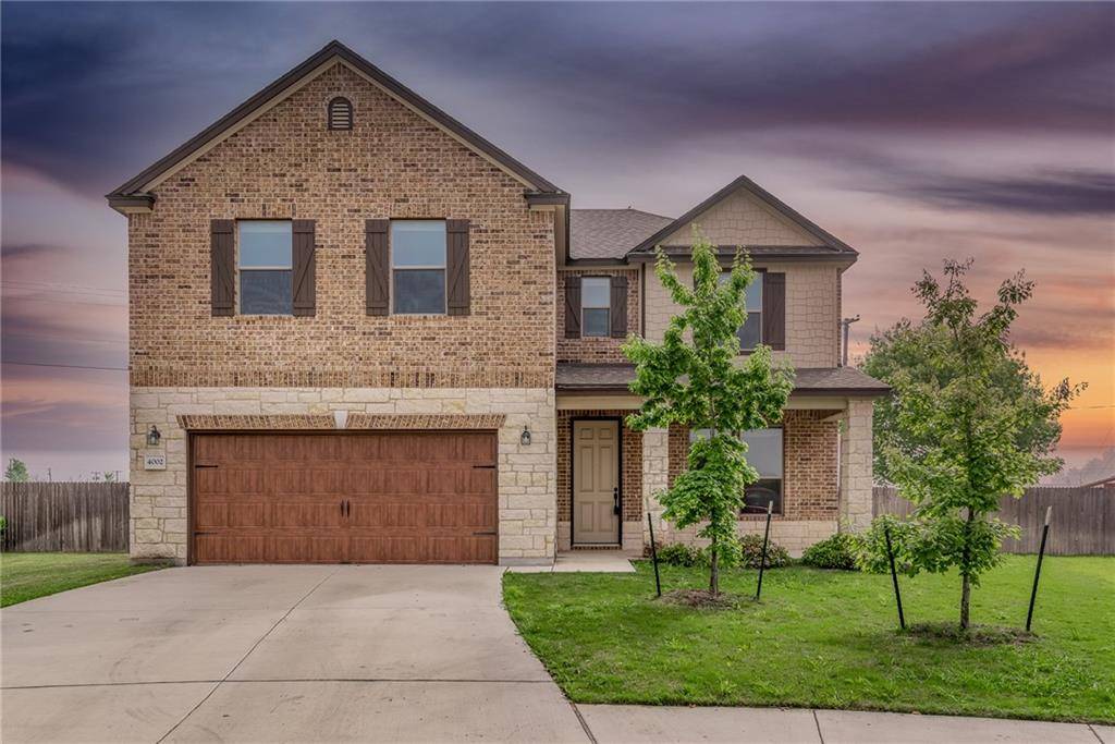 4002 Kings Canyon DR, Taylor, TX 76574