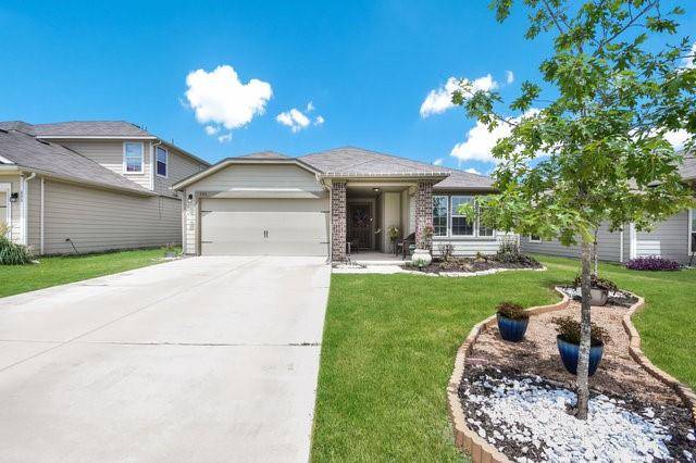 806 Comal RUN, Hutto, TX 78634