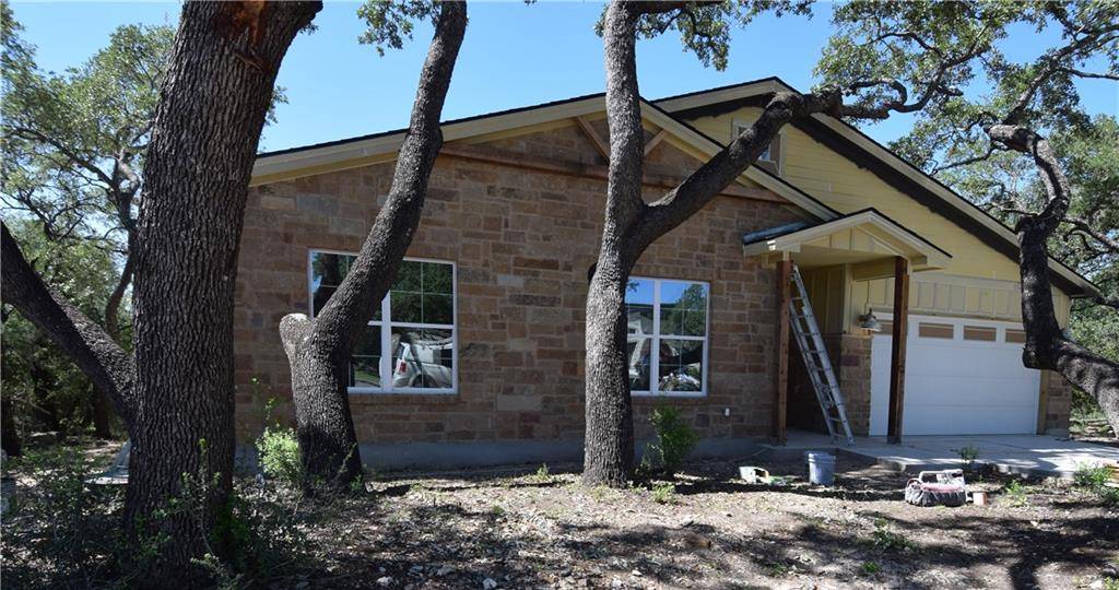 302 Bedford DR, Spicewood, TX 78669
