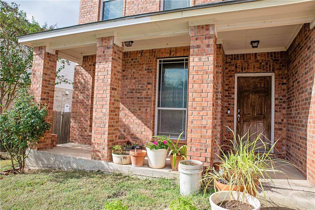 232 Bloomsbury DR, Kyle, TX 78640