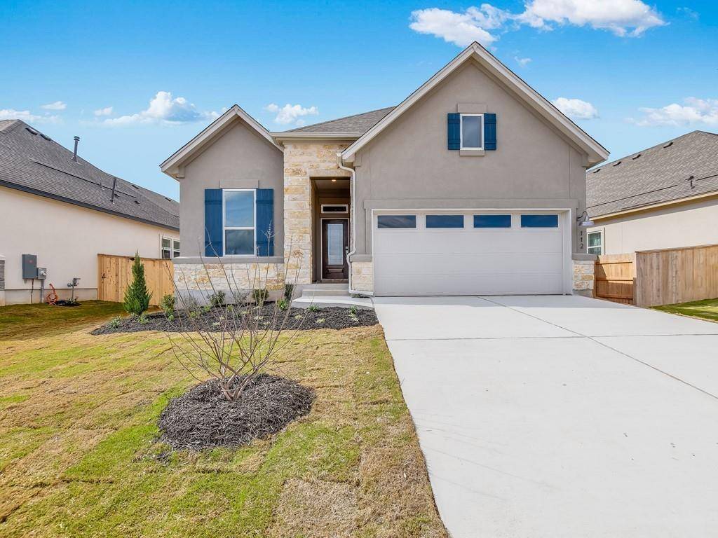 112 Cibolo Creek LOOP, Bastrop, TX 78602