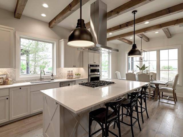 19601 Flying J BLVD #11, Spicewood, TX 78669