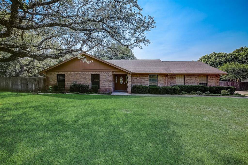 407 Canyon Wren DR, Buda, TX 78610