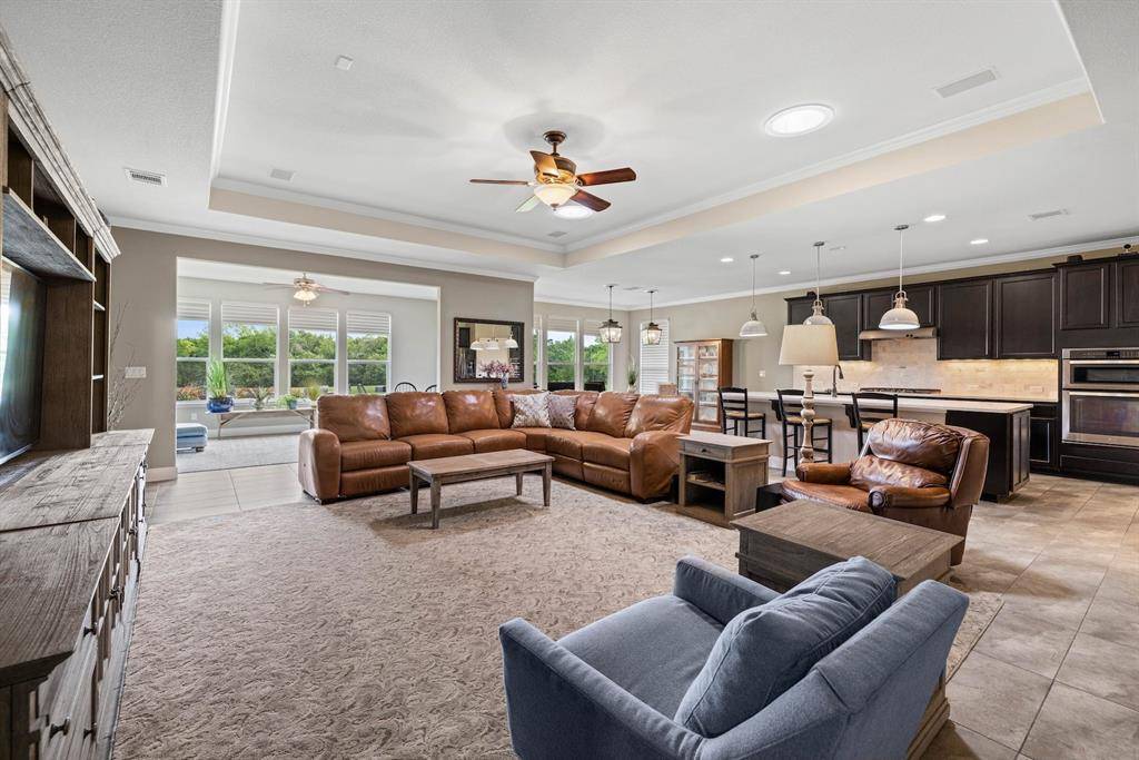 424 Star Mountain LN, Georgetown, TX 78633