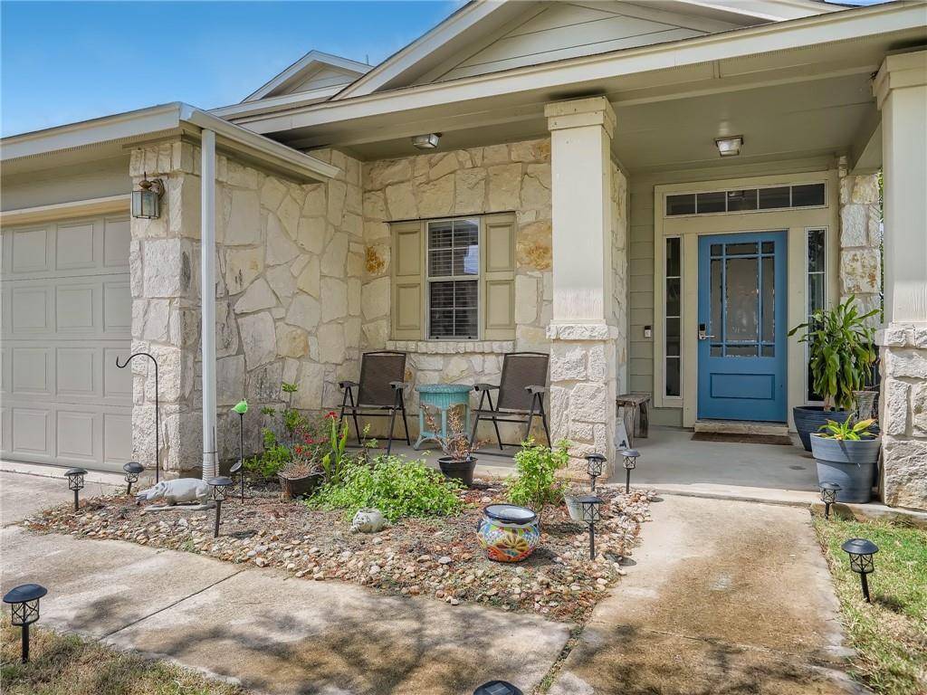 325 Wimberley ST, Hutto, TX 78634