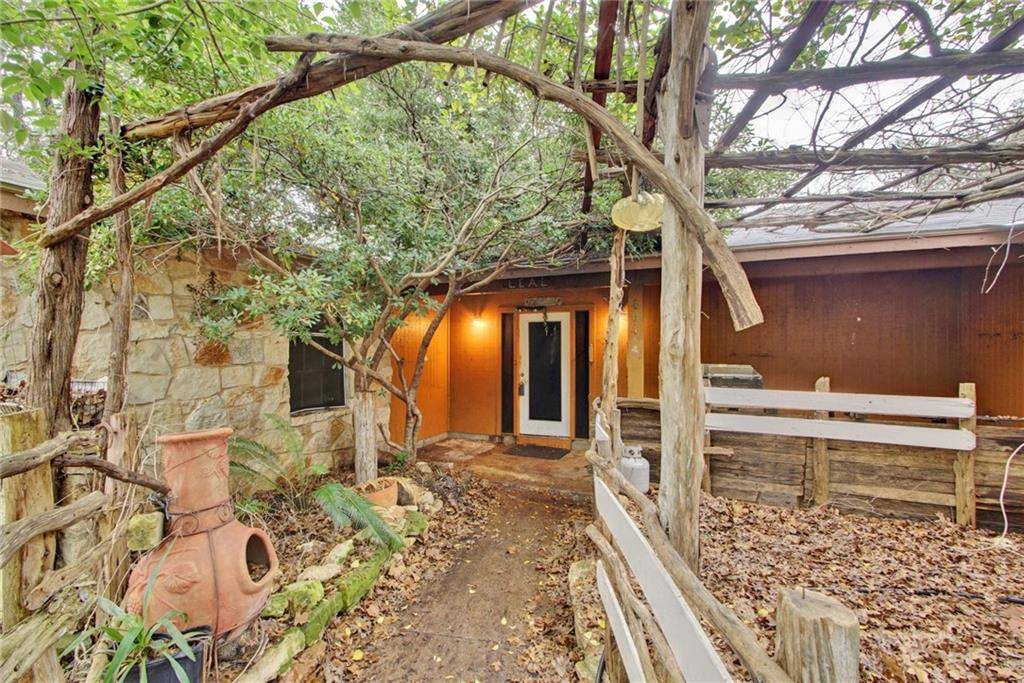 404 S Mustang Ave, Cedar Park, TX 78613