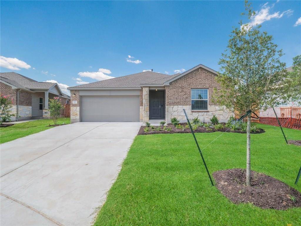 107 George Kimble CV, Bastrop, TX 78602