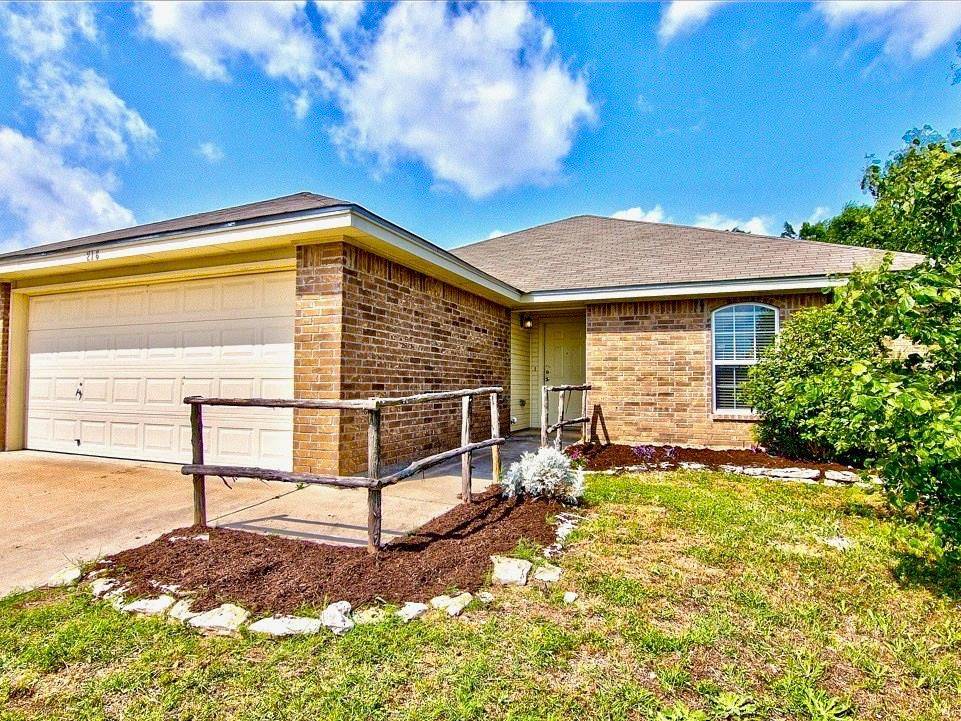 216 Druse LN, Jarrell, TX 76537