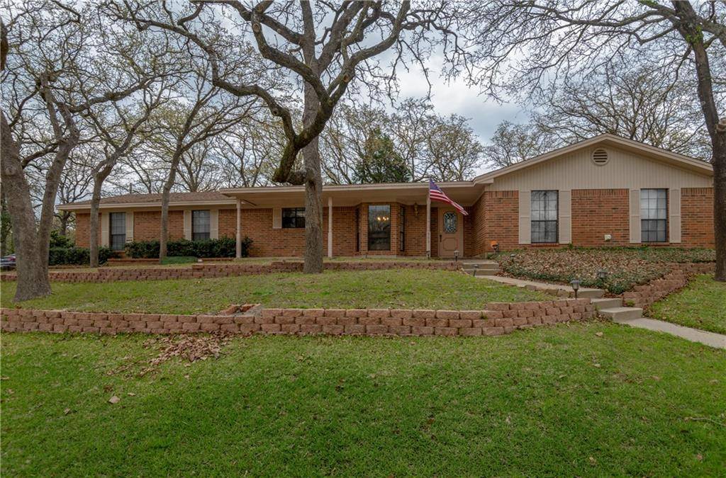 900 Cady RD, Rockdale, TX 76567