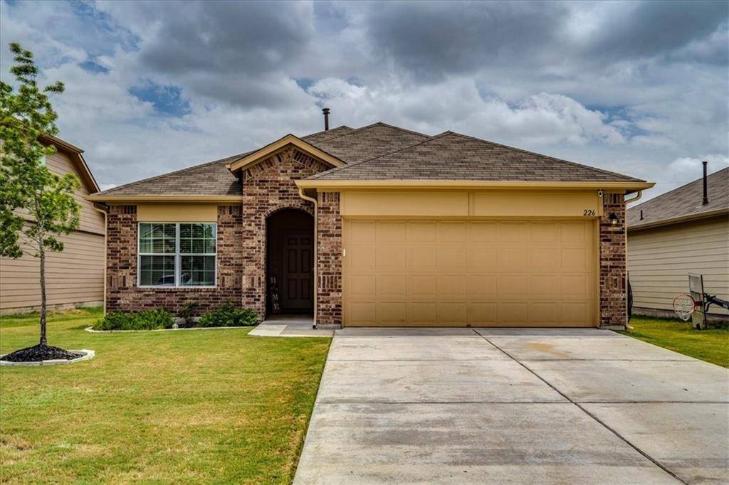 226 Hess DR, Kyle, TX 78640