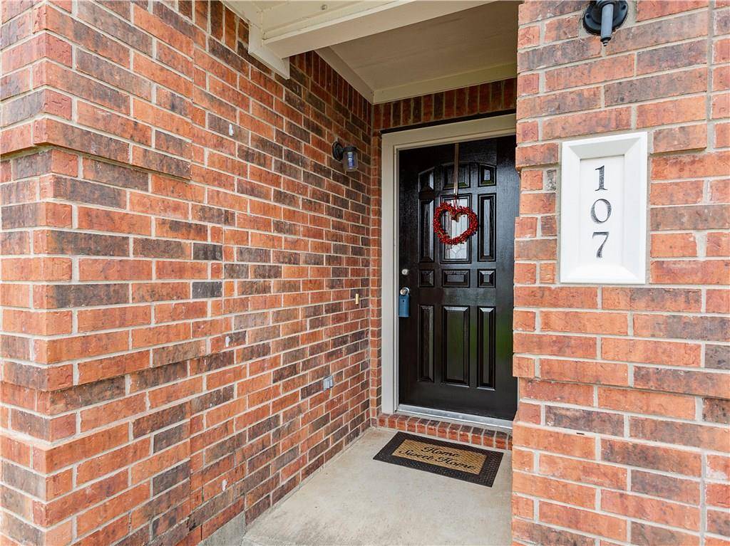 107 Adamae LN, Hutto, TX 78634