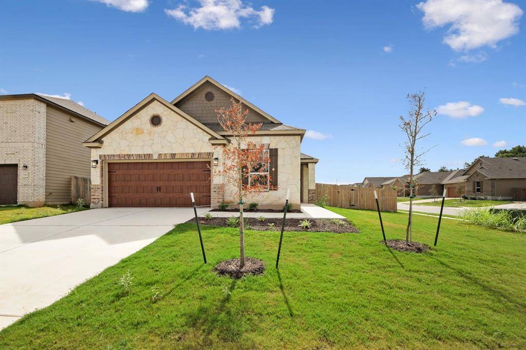 1902 Dragonfly LOOP, Bastrop, TX 78602