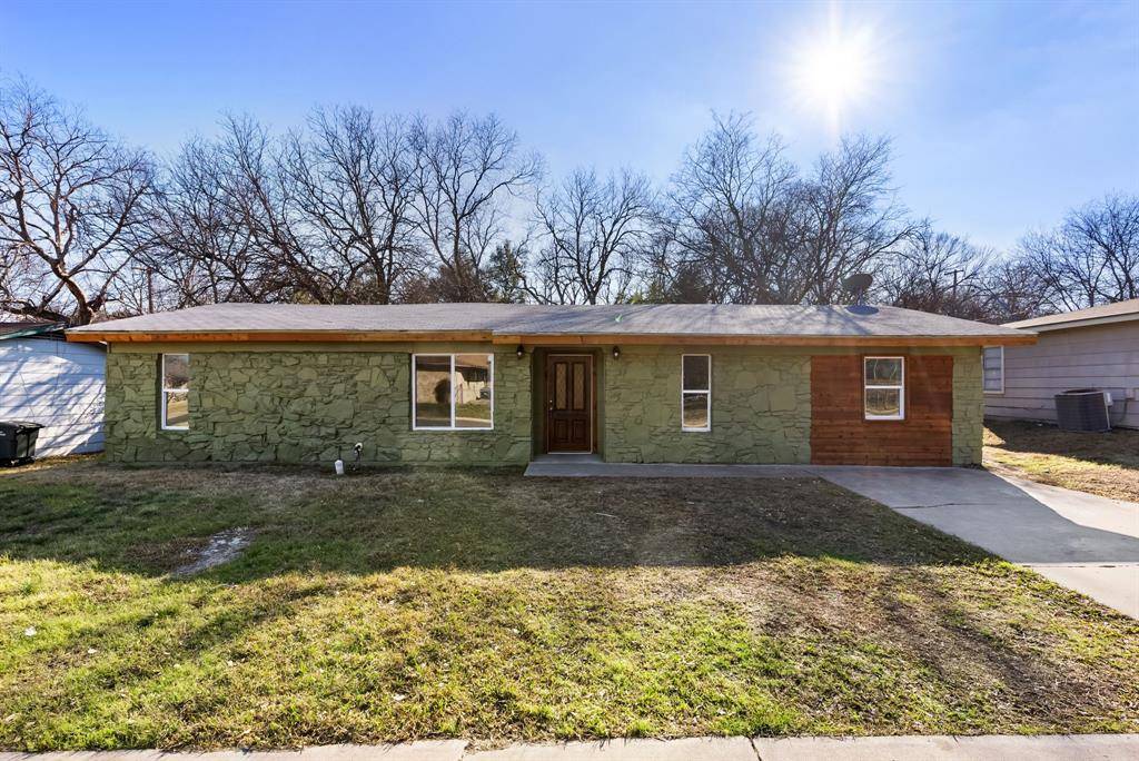 1103 Curry Ave, Copperas Cove, TX 76522