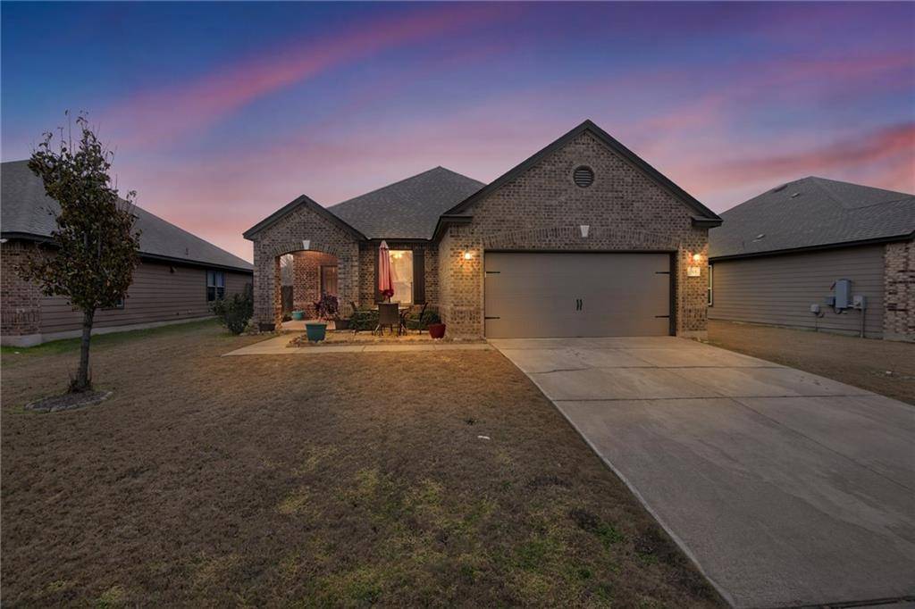 301 Carrington ST, Hutto, TX 78634