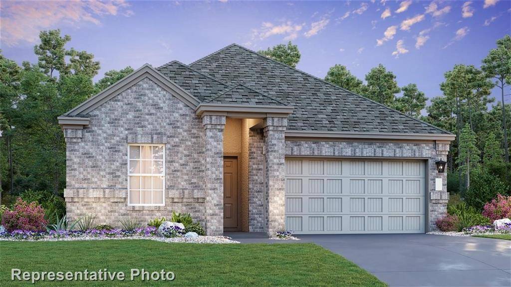 131 Silver Glen DR, Kyle, TX 78640