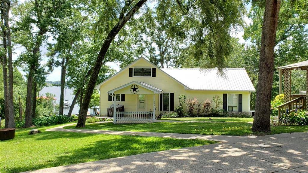 306 Christine DR, Bullard, TX 75757