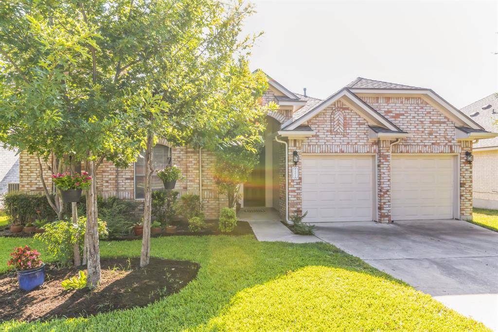 2016 Lakeline Oaks DR, Cedar Park, TX 78613