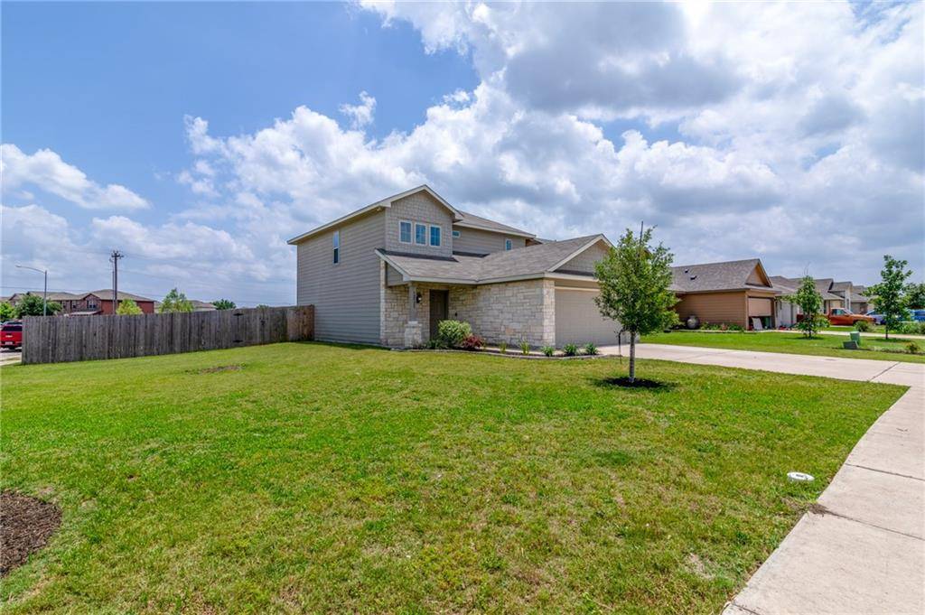 12725 CASTING DR, Manor, TX 78653