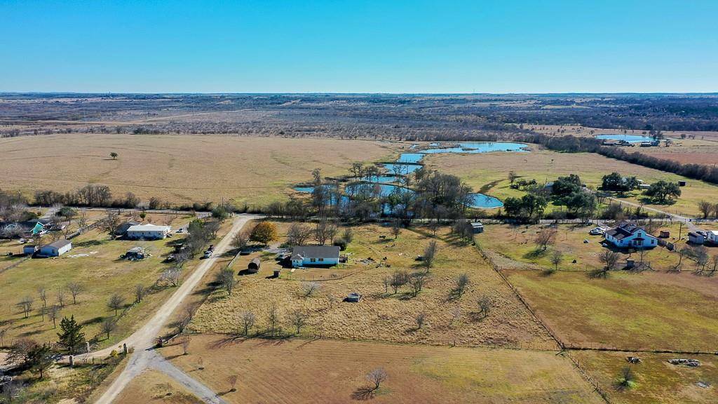 25 Brandon LN, Kyle, TX 78640