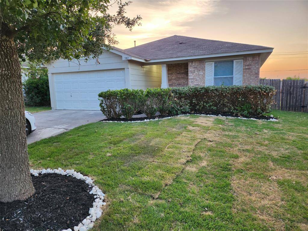 582 Atlantis, Kyle, TX 78640