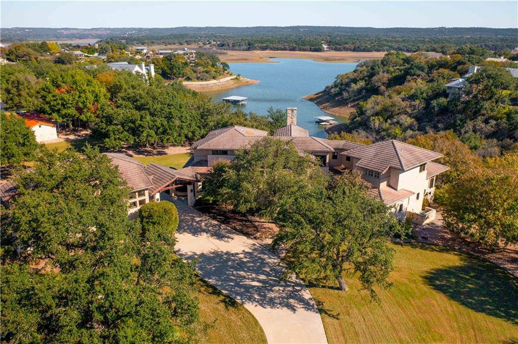 2305 Golf Links CT, Spicewood, TX 78669