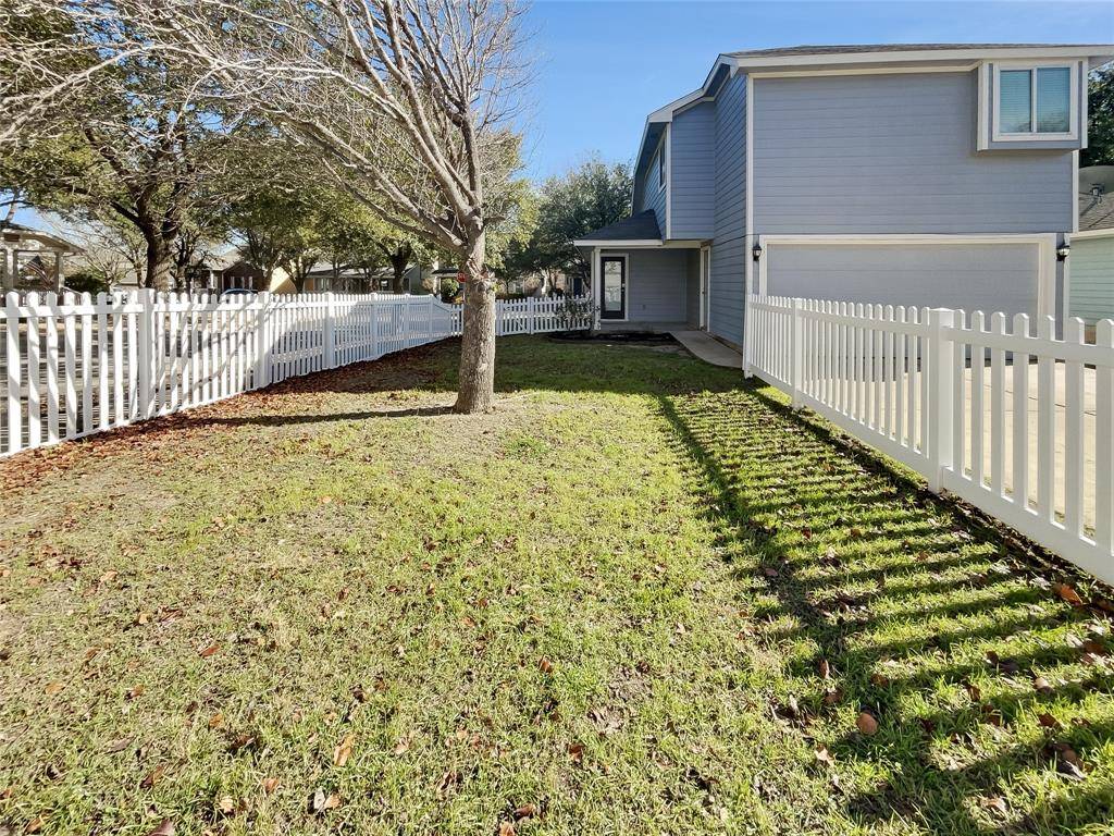 335 Strawn, Kyle, TX 78640