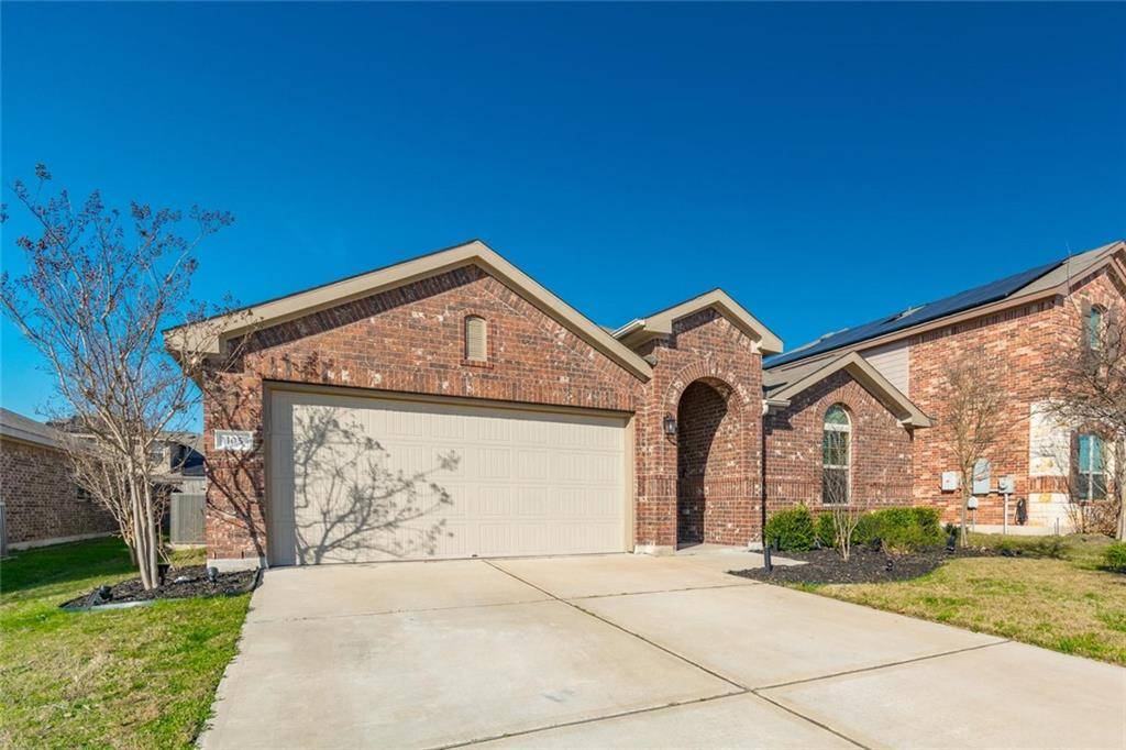 105 Marklawn LN, Hutto, TX 78634