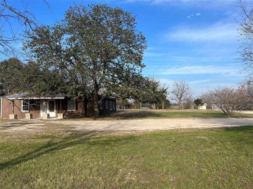 8700 Evelyn RD, Buda, TX 78610