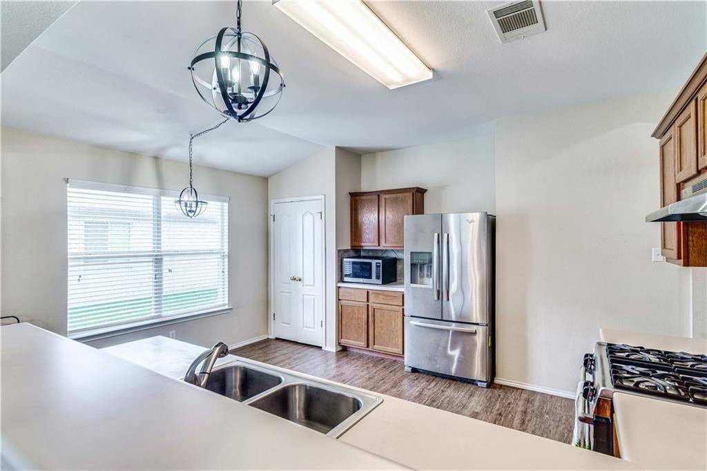 309 Silverado DR, Kyle, TX 78640