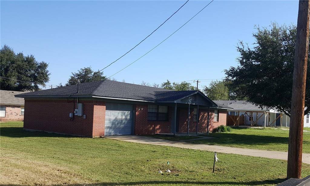414 Persimmon ST, Bastrop, TX 78602