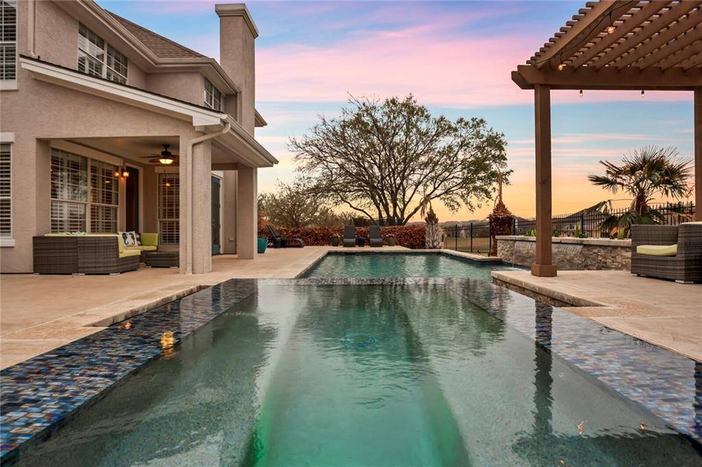 2214 Hamlet CIR, Round Rock, TX 78664
